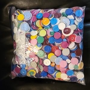 Bag of buttons (H101)
